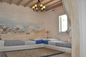 Zeus Seafront Villa, Миконос