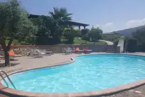 Ферма «Agriturismo Seaview», Капо-Ватикано