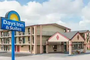Days Inn & Suites by Wyndham Springfield on I-44, Спрингфилд