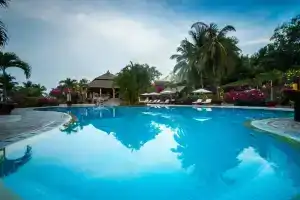 Victoria Phan Thiet Beach Resort & Spa, Муине
