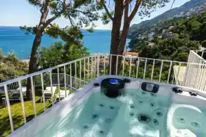 Decori Suites Amalfi Coast, Кава-де-Тиррени