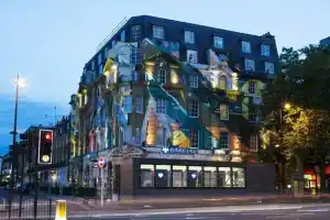 Megaro Hotel, Лондон