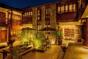 Liman Wenzhi No. 1 Hotel Lijiang Ancient Town, Лицзян