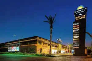 Days Inn by Wyndham Alanya, Конаклы