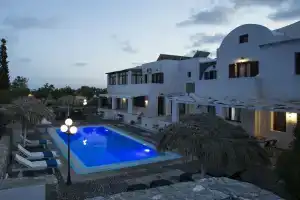 Villa The Birds, Перисса