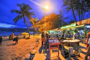Отель «Glur Phuket Patong Beach - Sha Certified», Патонг