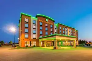 Quality Inn And Suites Levis, Леви