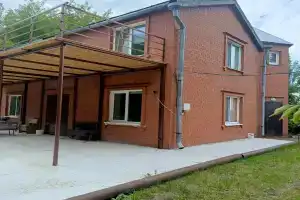 Дом у реки, Самара