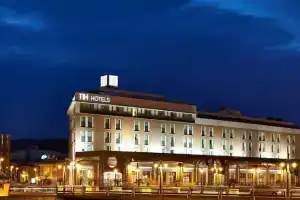 Отель «Nh máLaga», Малага