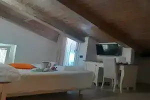 Duomo Attic, Равелло