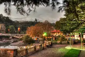 Kutaisi Hotel California, Кутаиси