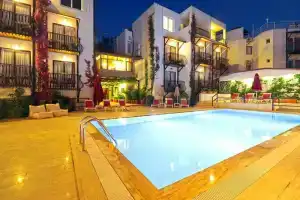 Gumbet Hotel, Гюмбет