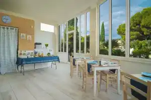 Torrelama Room Breakfast, Бишелье