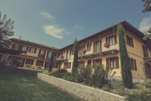 Casa Ressia, Альба