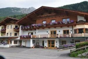 Kratzerwirt Apartments, Нойштифт