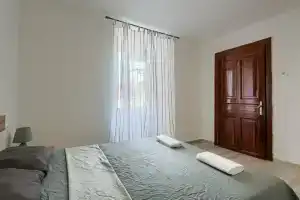 Andrea&Leon Apartments, Мали Лошинь