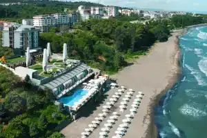 Atik Hotel, Унье