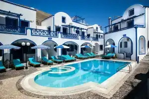 Roula Villa, Перисса