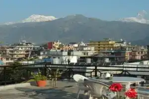 Hotel Nirvana Pokhara, Покхара