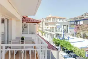 Kentro Luxury Suites, Ханиоти