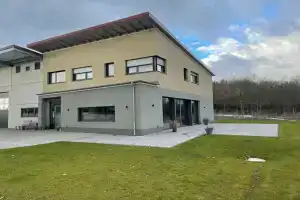 Weingut Bugner Meizelhof, Майнц