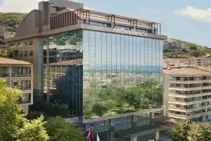 Mövenpick Hotel & Thermal Spa Bursa, Бурса