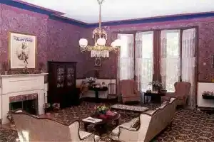 Biltmore Suites Hotel, Балтимор