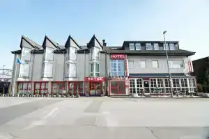 Hotel «Zum Eisenhammer», Оберхаузен