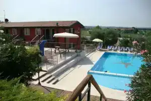 Agriturismo Le Tese, Кола