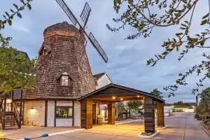 Kilauea Lodge and Restaurant, Волкано