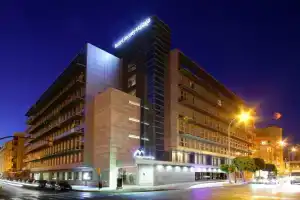 Отель «Ilunion Málaga», Малага