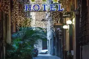 Hotel «Veronese», Генуя