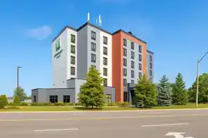 Holiday Inn Hotel & Suites Mississauga West - Meadowvale, Брамптон