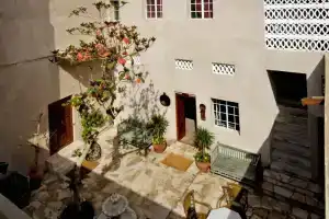Orient Guest House, Дубай