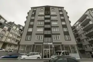 Axis Homes Suit, Гёрюкле