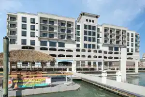 Courtyard by Marriott Clearwater Beach, Клируотер Бич