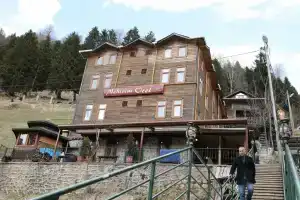 Нехирим Отель, Айдер