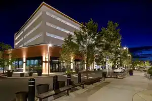 Home2 Suites by Hilton Boston South Bay, Бостон