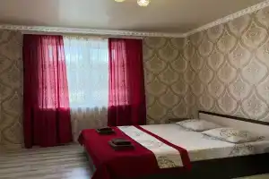 Гостиница «Хан-Чаир», Бахчисарай
