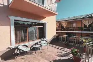Гостевой дом «Rosa Home», Лоо