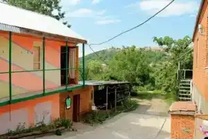 Guest House Iura, Сигнахи