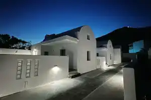 Filoxenia Luxury Villas, Перисса