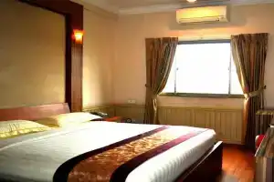 Hotel «63», Янгон