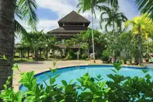 Rockgarden Beach Resort, Мае Пим