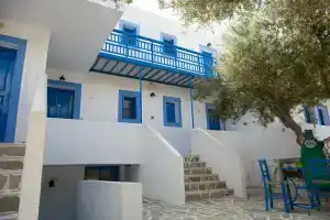 Vardes, Лакки