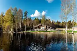 Karelia Village, Эссойла