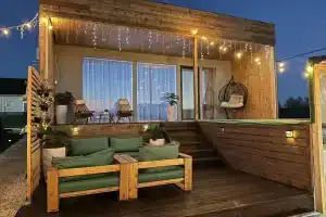 Greenhousevilla, Сельвачево
