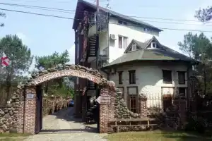 гостиница Старый Дом, Уреки