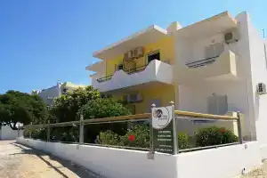 Yiannis Apartments, Мастихари