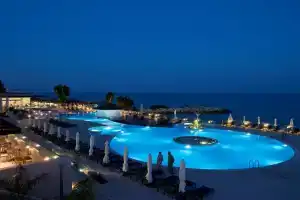 Отель «The Royal Apollonia», Лимассол